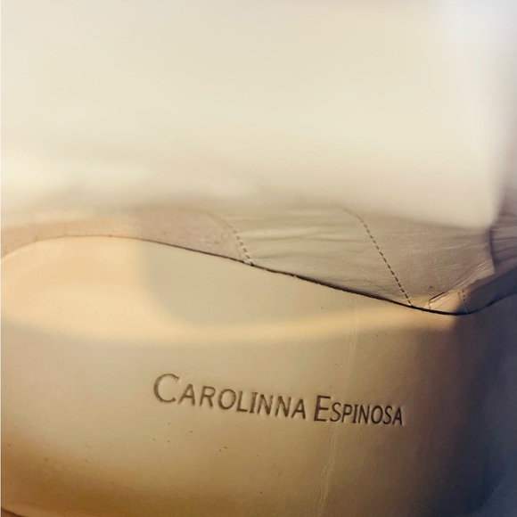 Carolina Espinosa - Picture 6 of 12